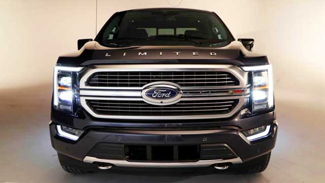 Ford сталкивается с нехваткой запчастей, так как вирус затронул заводы в Мексике