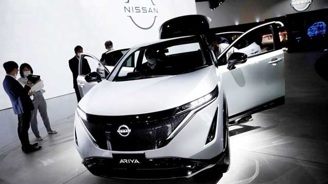 Nissan представляет новый флагман - электрического конкурента Tesla.
