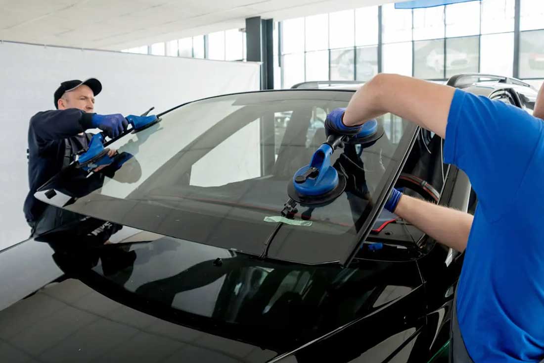 Наборы для ремонта лобового стекла: практическое решение для мастеров и автосервисов